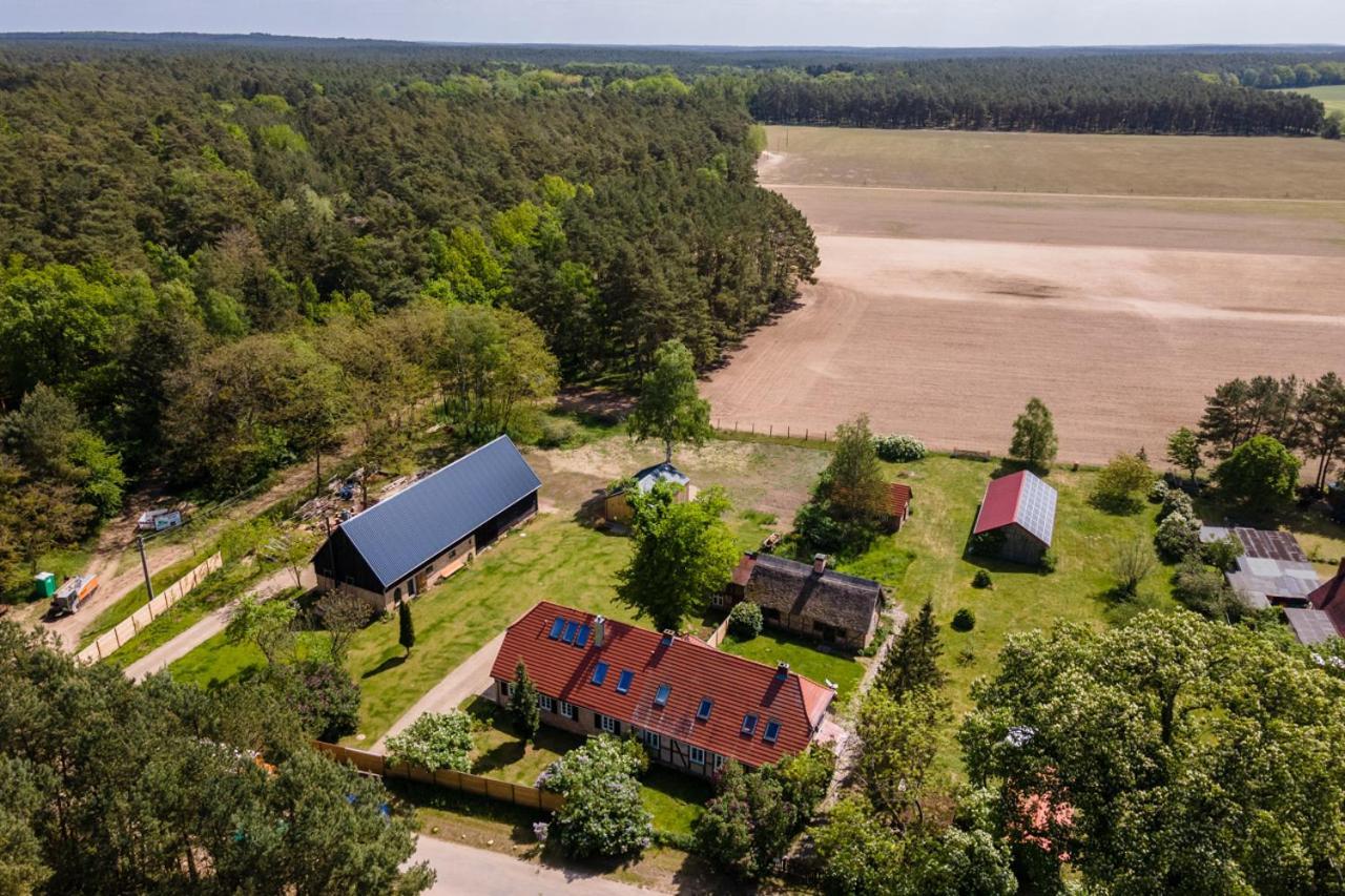 Fewo Am Wald Boek Exteriör bild